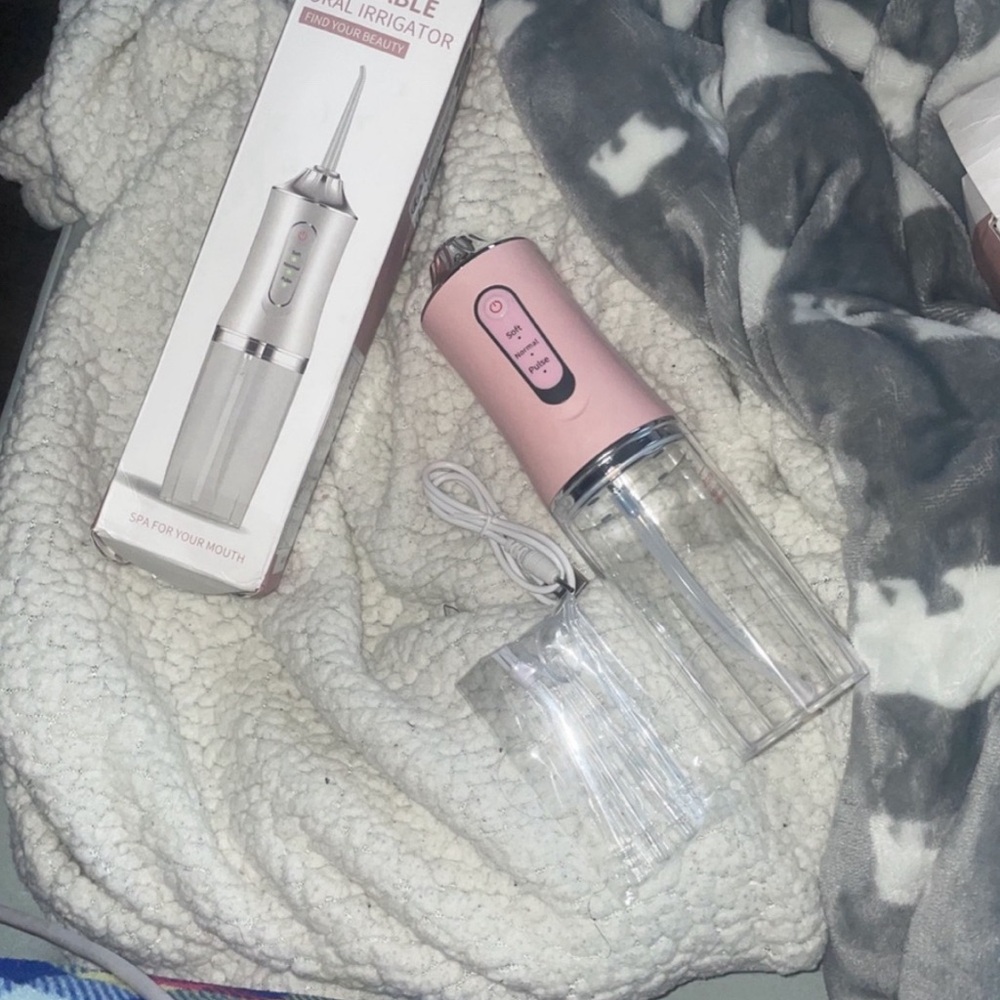 Brand new electric water flossers